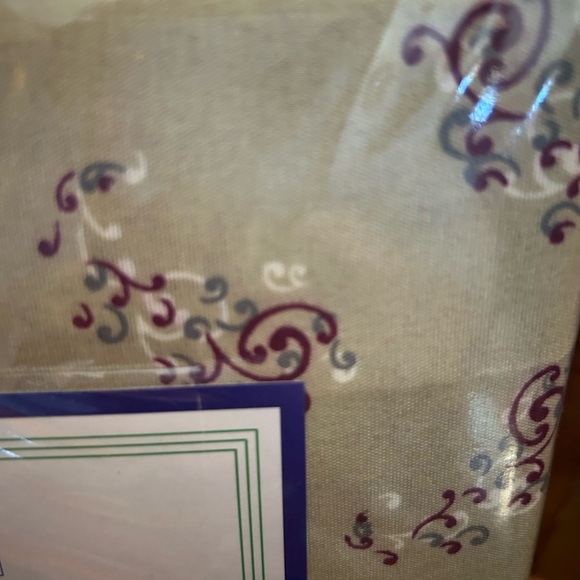 Ashley Cooper Micro Fiber Soft & Silky Full Sheet Set in Grace Paisley-Tan NEW!! - Picture 3 of 8